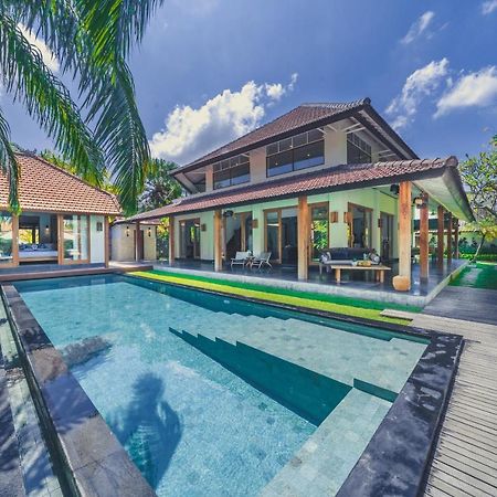 Villa Litera Canggu  Exterior photo